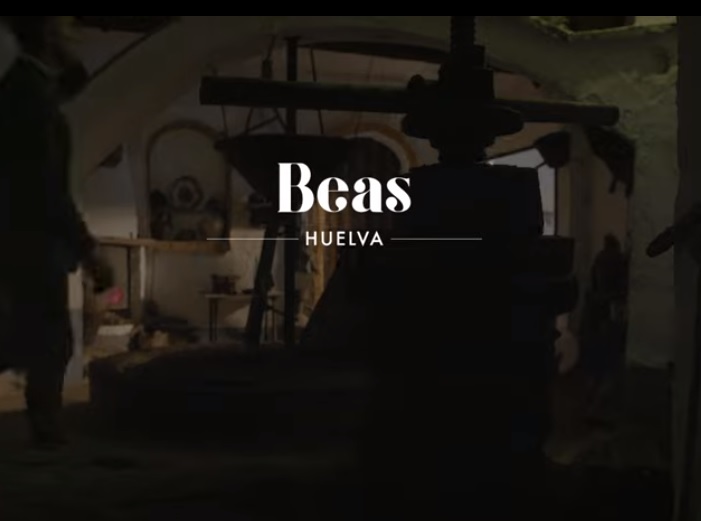 sorteo ferrero roche 2021 ¡Vota tu pueblo favorito para Navidad¡ Beas Huelva